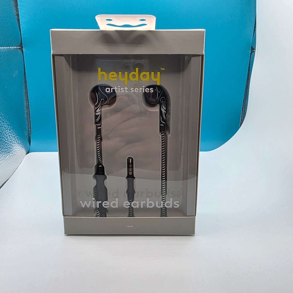 Heyday Artist Series Wired Earbuds Black White Pattern 3.5mm Aux Plug Microphone